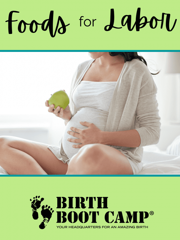 What should I eat while I'm in labor? Pregnant woman eating a pear. 