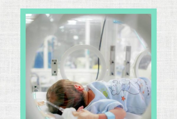 Text: 10 Things Your NICU Nurse Want's You To Know. Image: NICU baby in an incubator. Image taken from the side of the incubator through the ports.